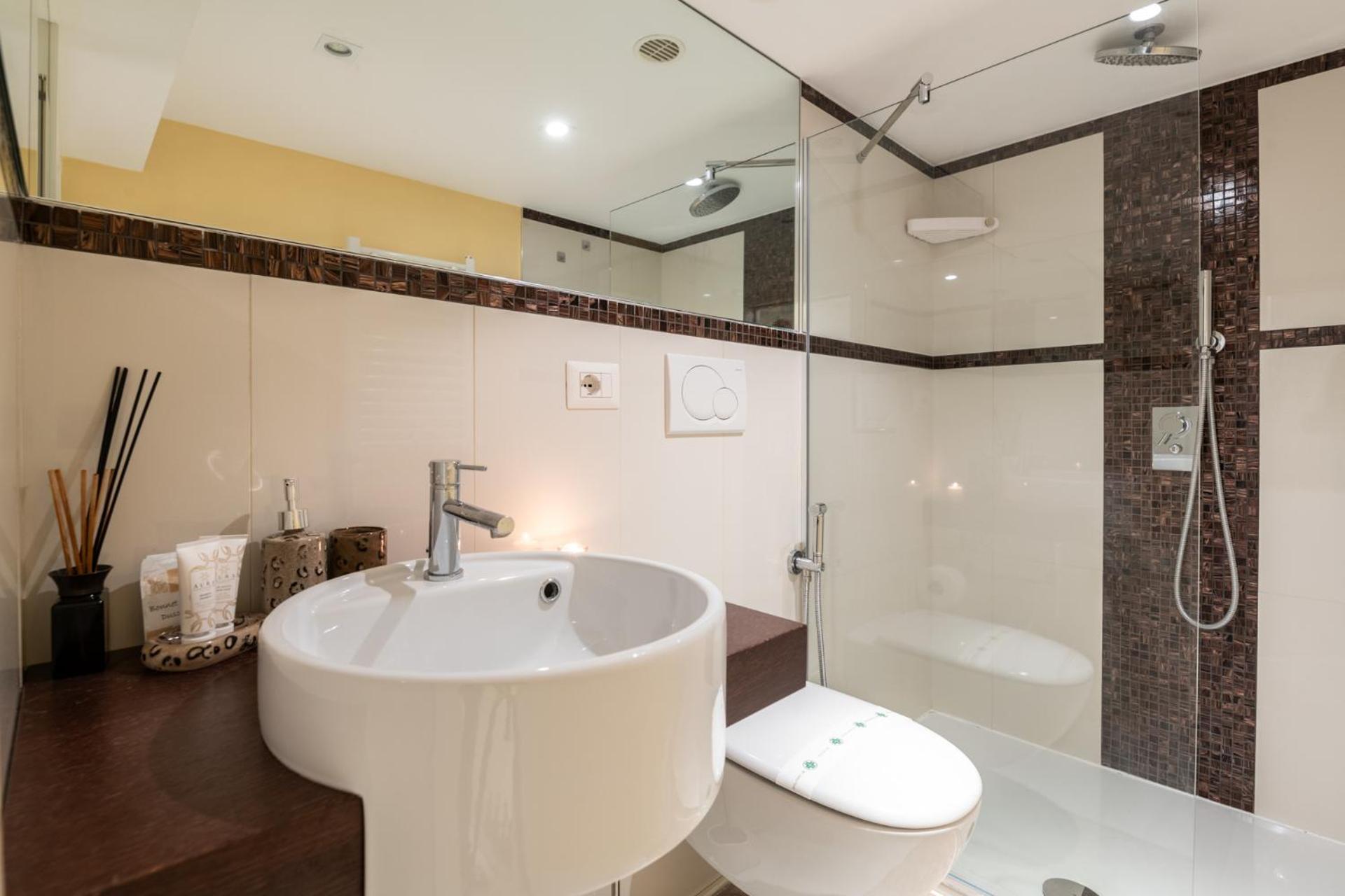 Riccardo Luxury Apartment Bari Buitenkant foto